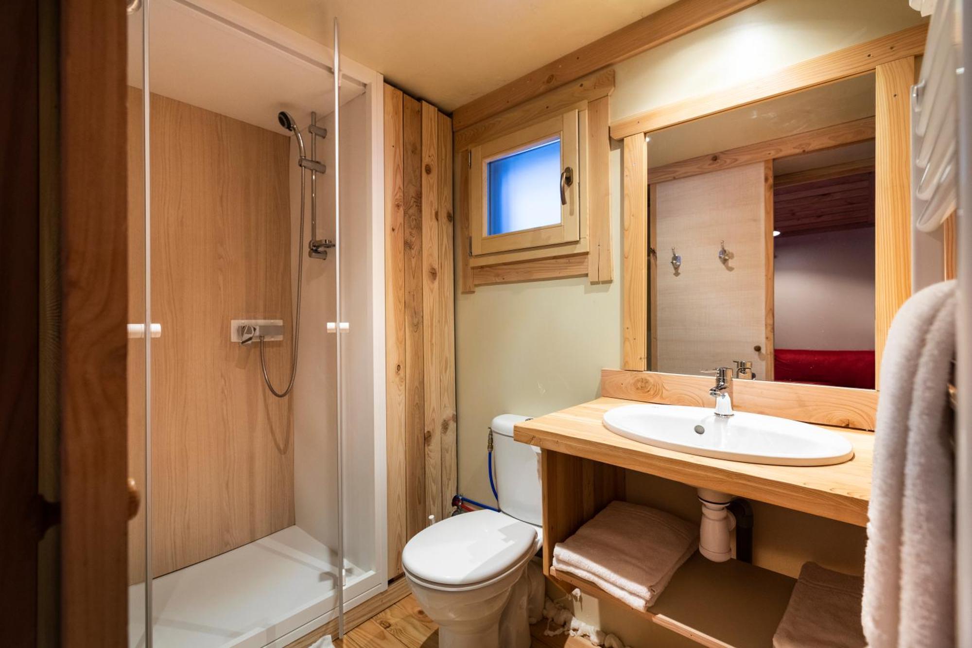 Huttopia Vallouise Room photo